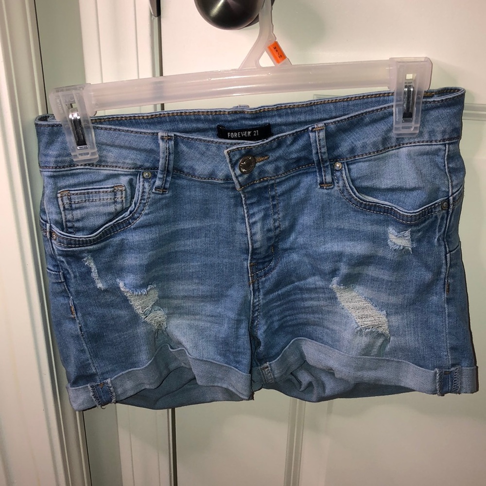 Distressed booty plump shirts